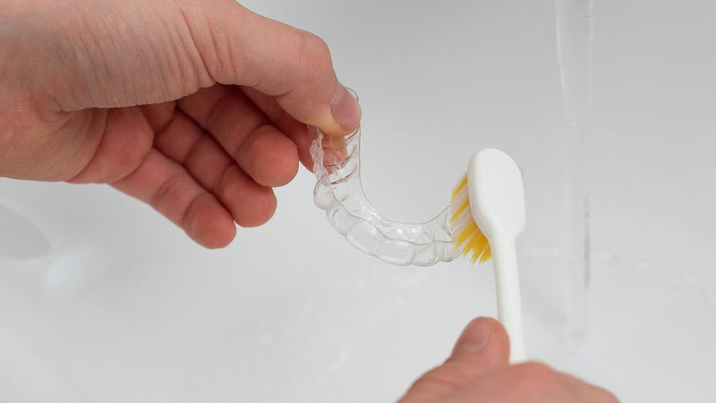 تمیز کردن نگهدارنده